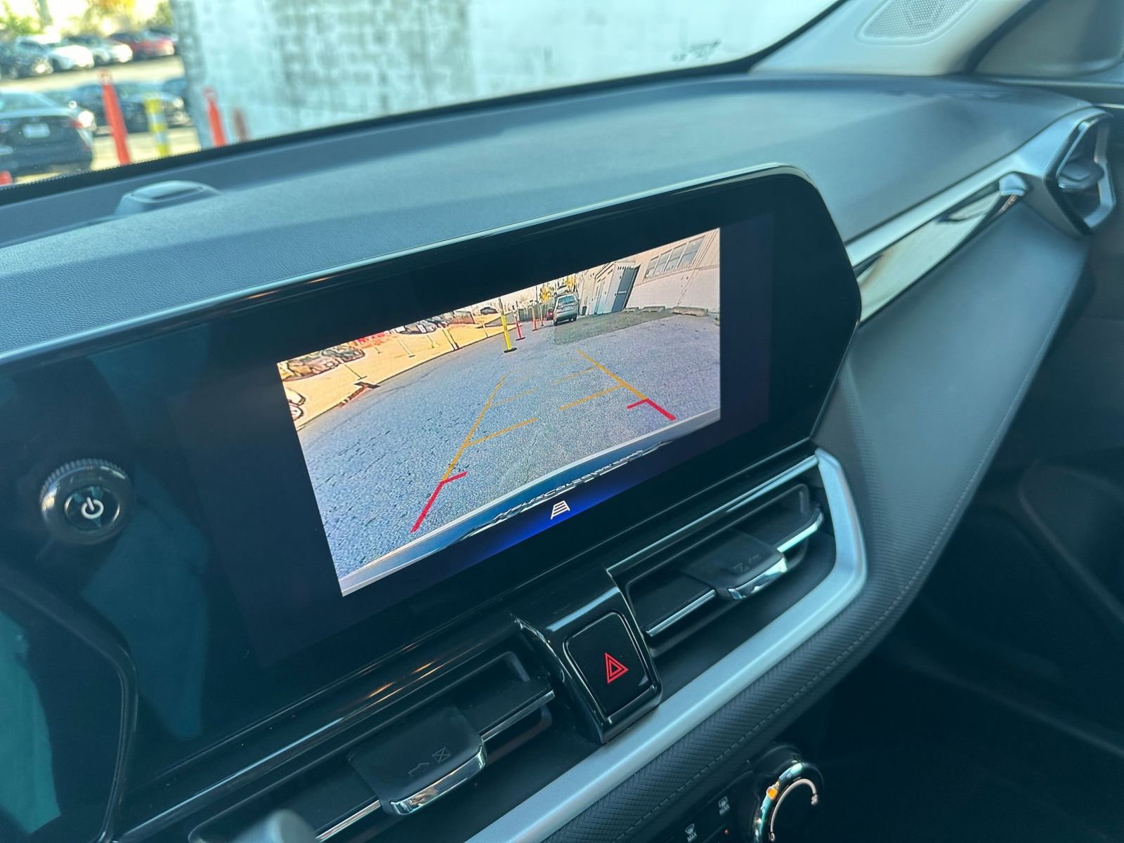 Thumbnail: 2025 Chevrolet TrailBlazer - 17