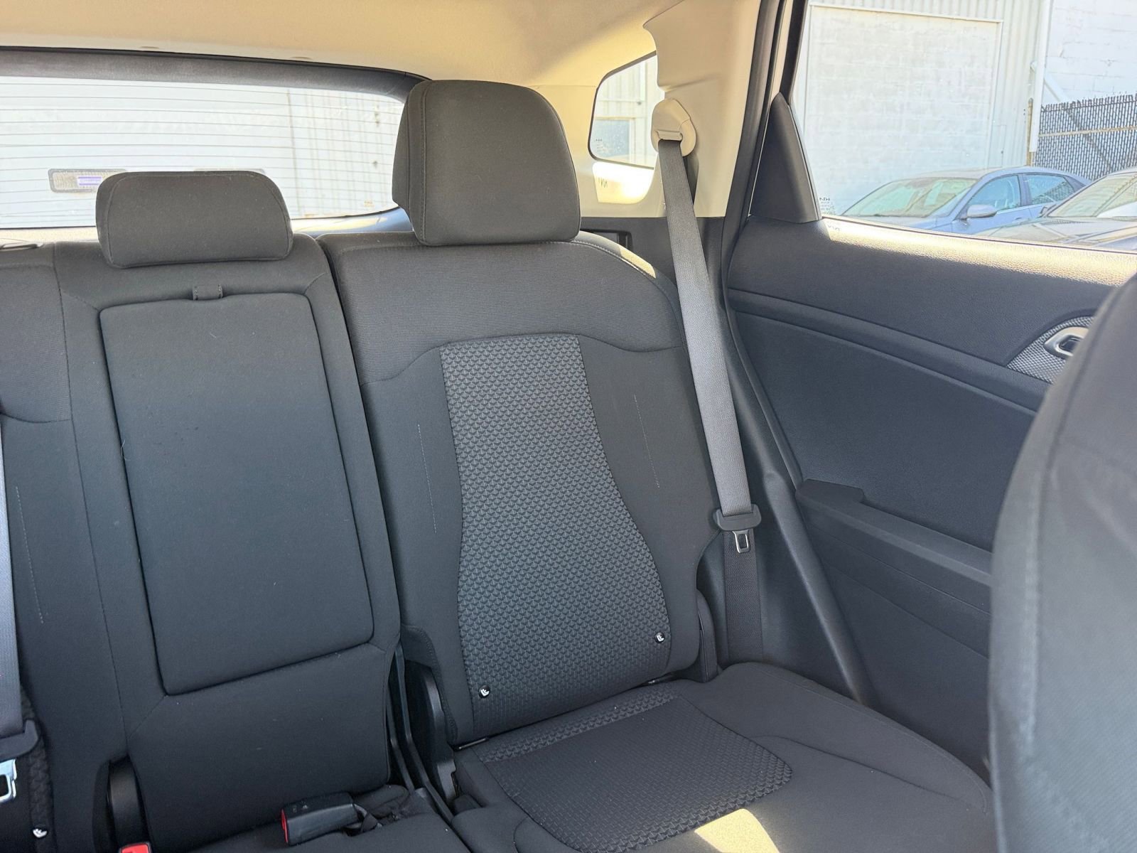 Thumbnail: 2025 Kia Sportage - 32