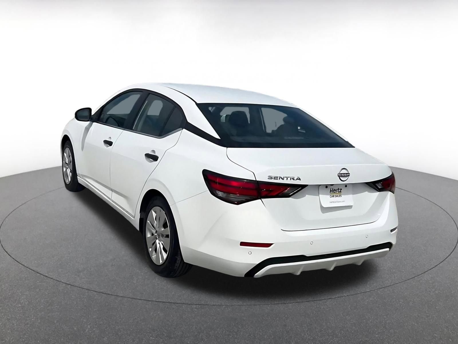 Thumbnail: 2025 Nissan Sentra - 11