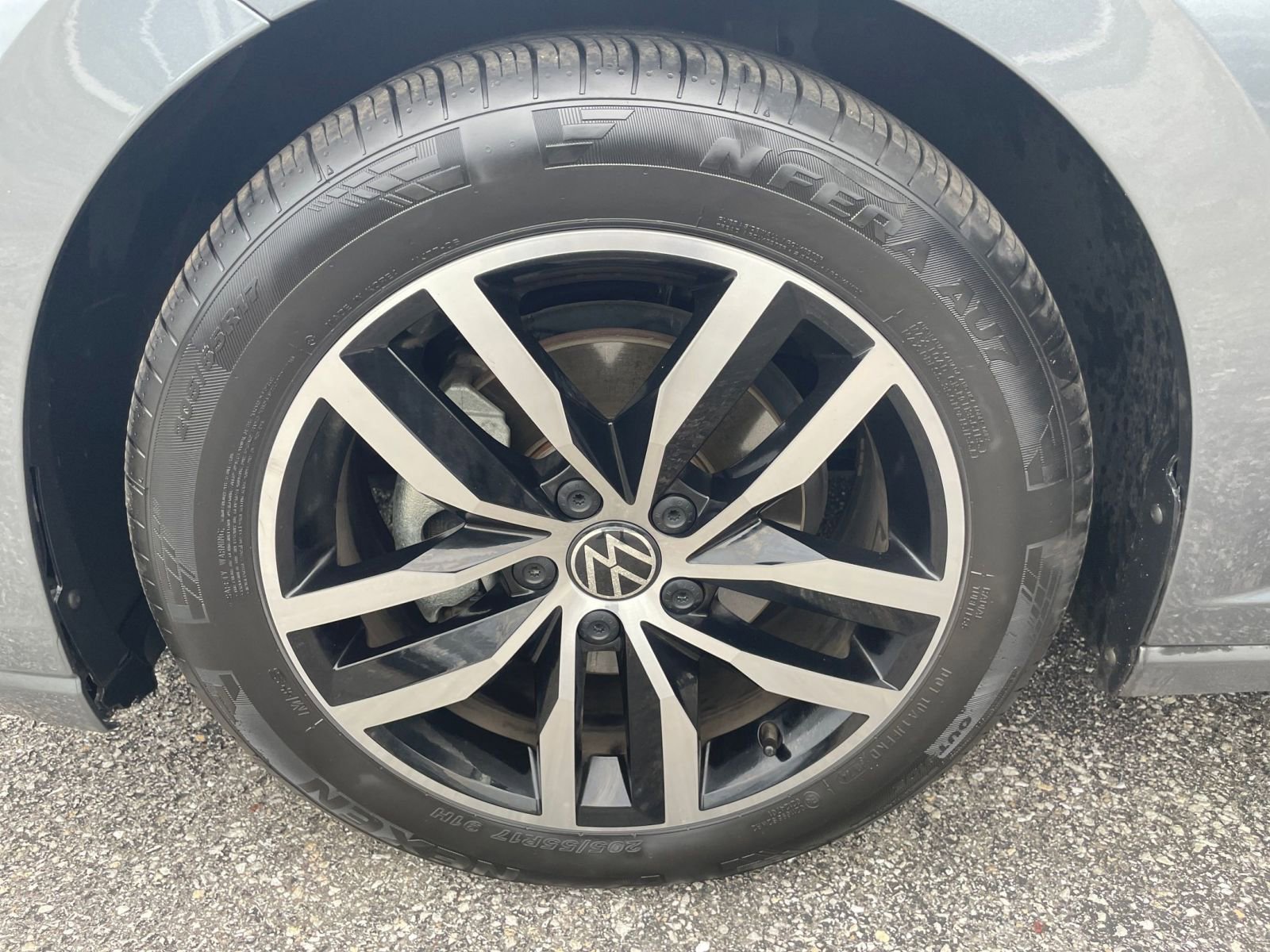 Thumbnail: 2025 Volkswagen Jetta - 30