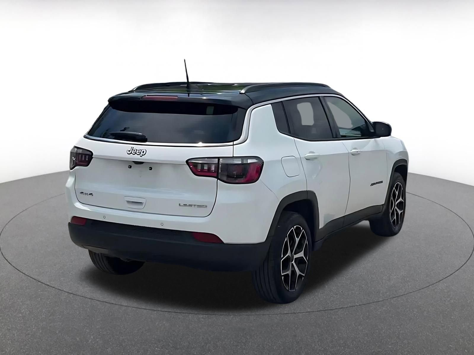 Thumbnail: 2025 Jeep Compass - 15