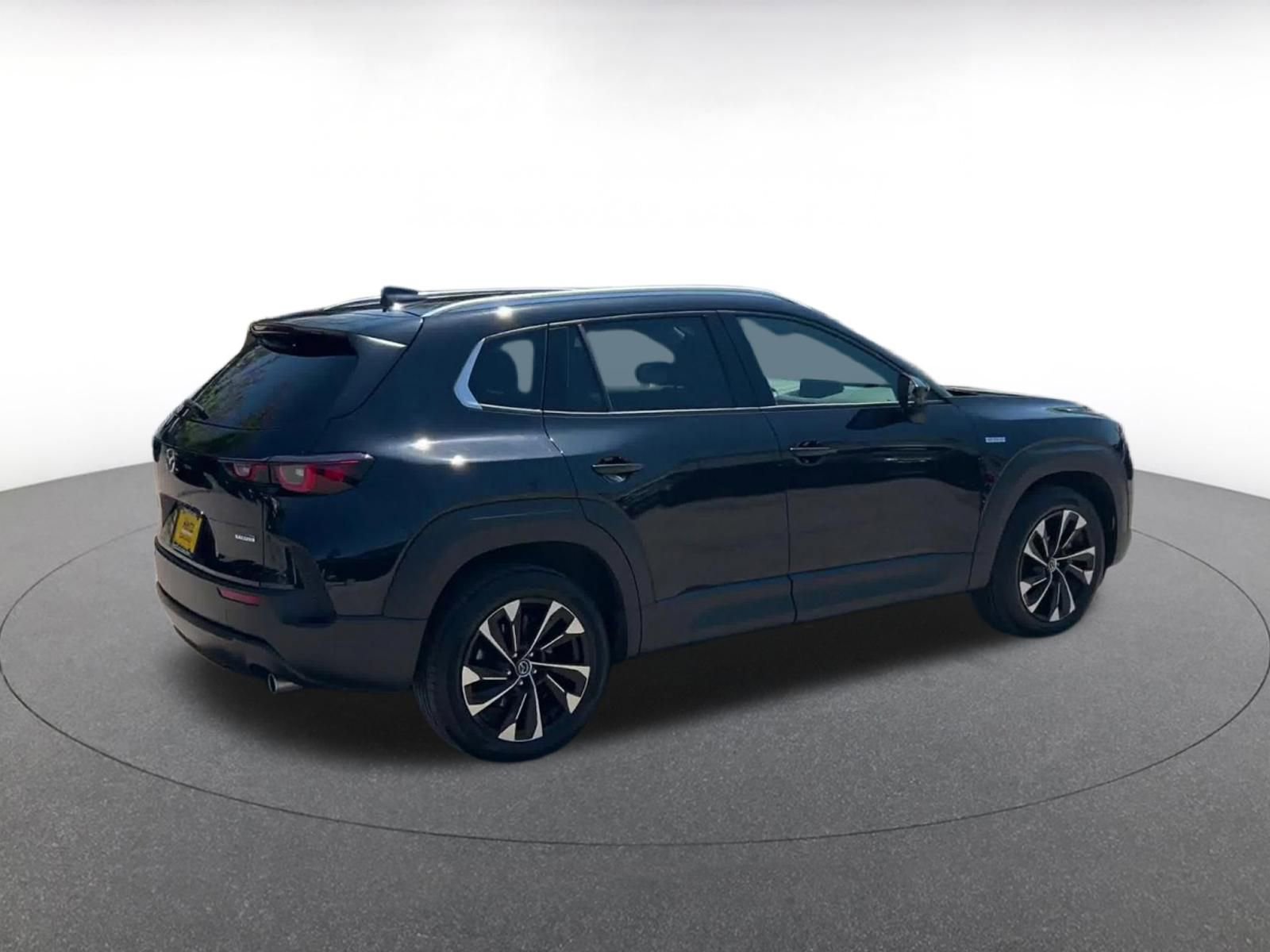 Thumbnail: 2025 Mazda CX-50 - 14