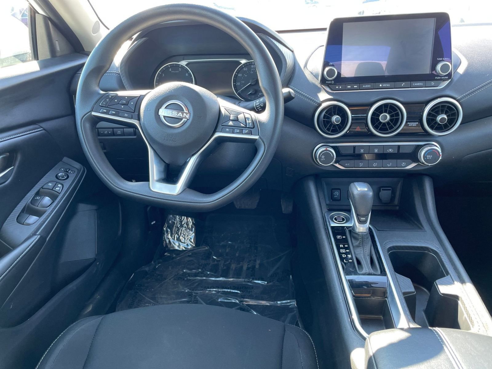 Thumbnail: 2025 Nissan Sentra - 32