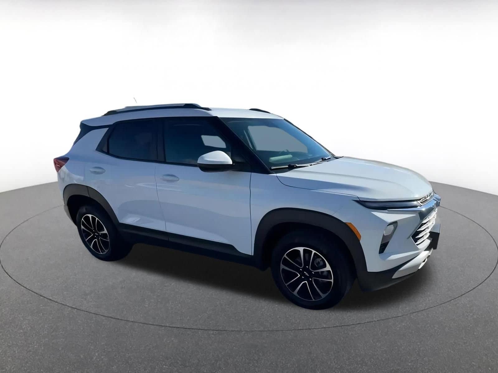 Thumbnail: 2025 Chevrolet TrailBlazer - 2