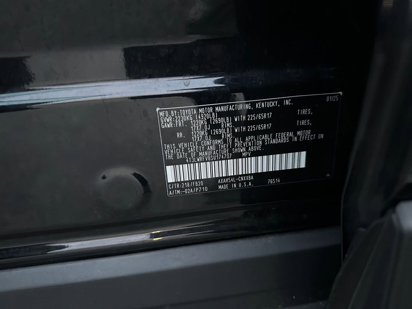 Thumbnail: 2025 Toyota RAV4 - 28