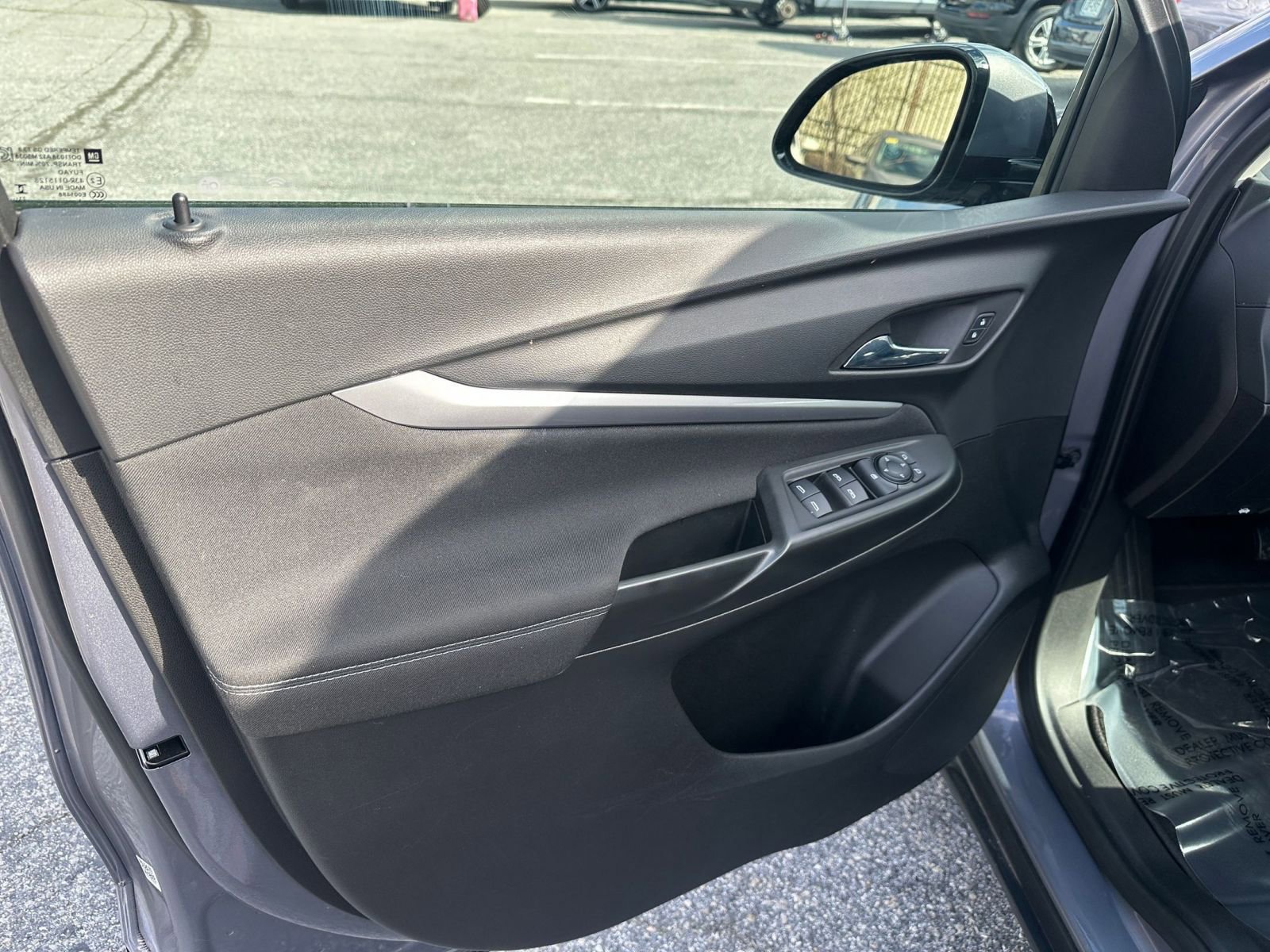 Thumbnail: 2023 Chevrolet Bolt EUV - 23