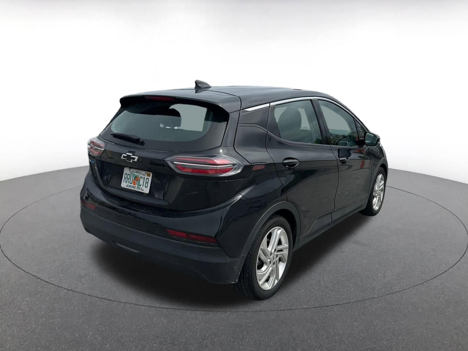 Thumbnail: 2023 Chevrolet Bolt EV - 6