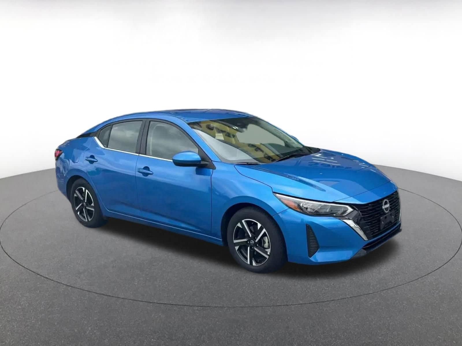 Thumbnail: 2025 Nissan Sentra - 2