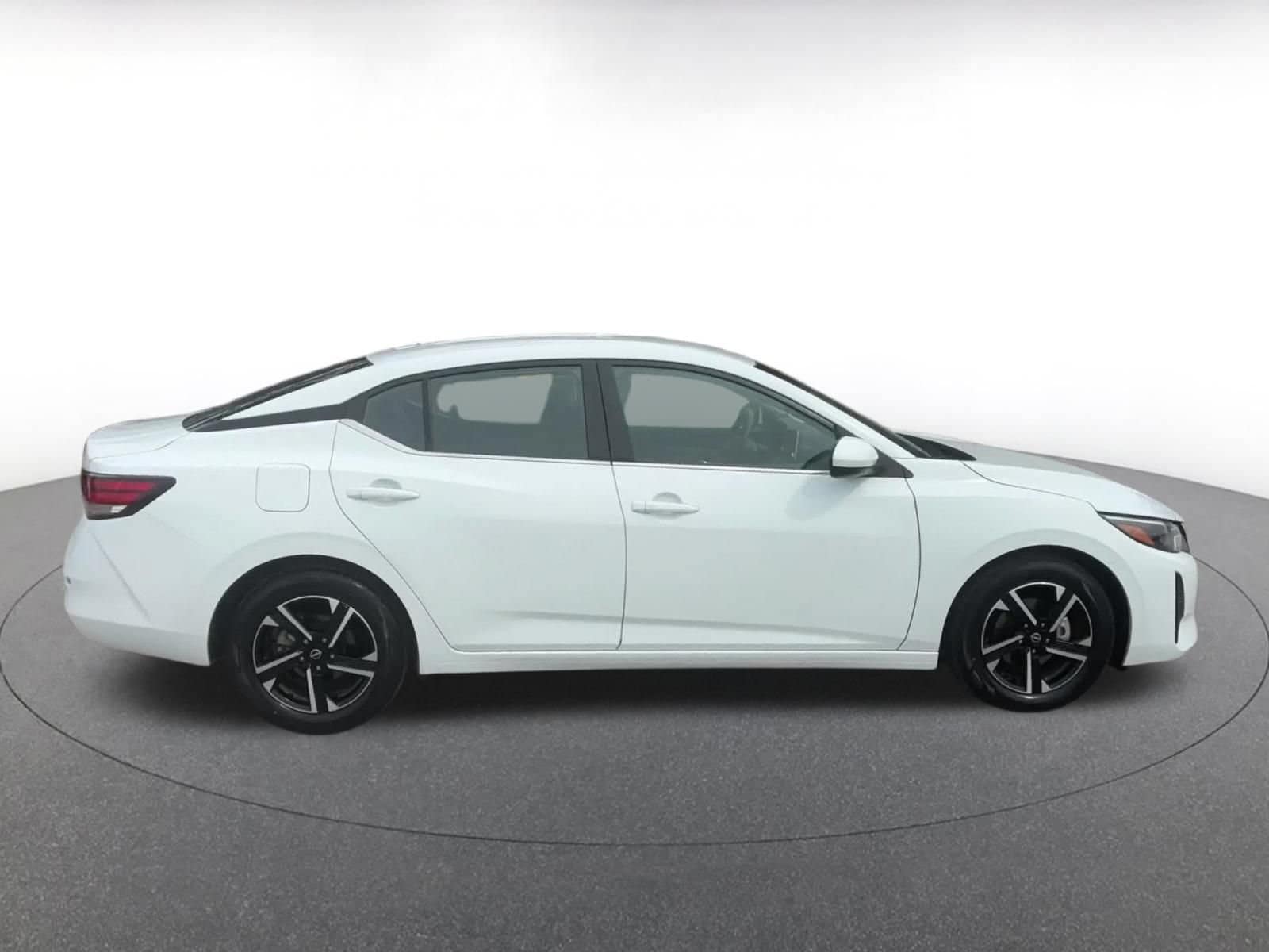 Thumbnail: 2025 Nissan Sentra - 16