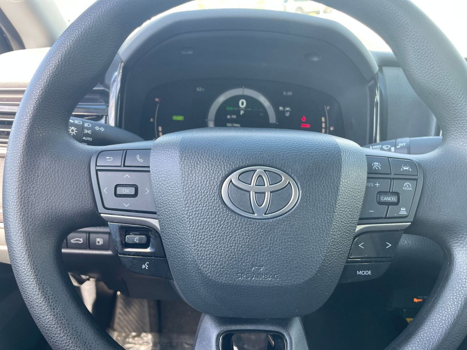 Thumbnail: 2025 Toyota Camry - 27