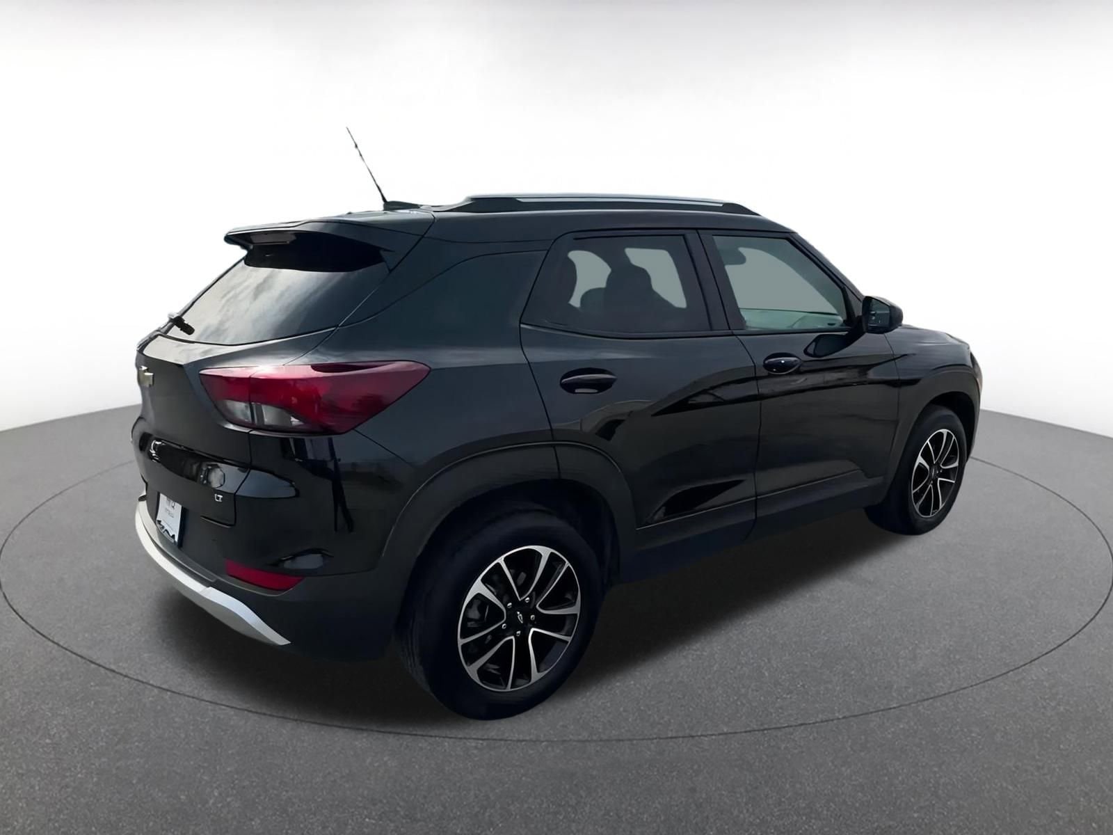 Thumbnail: 2025 Chevrolet TrailBlazer - 14