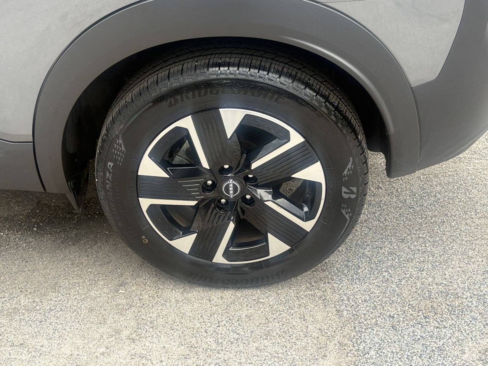Thumbnail: 2026 Nissan Kicks - 25