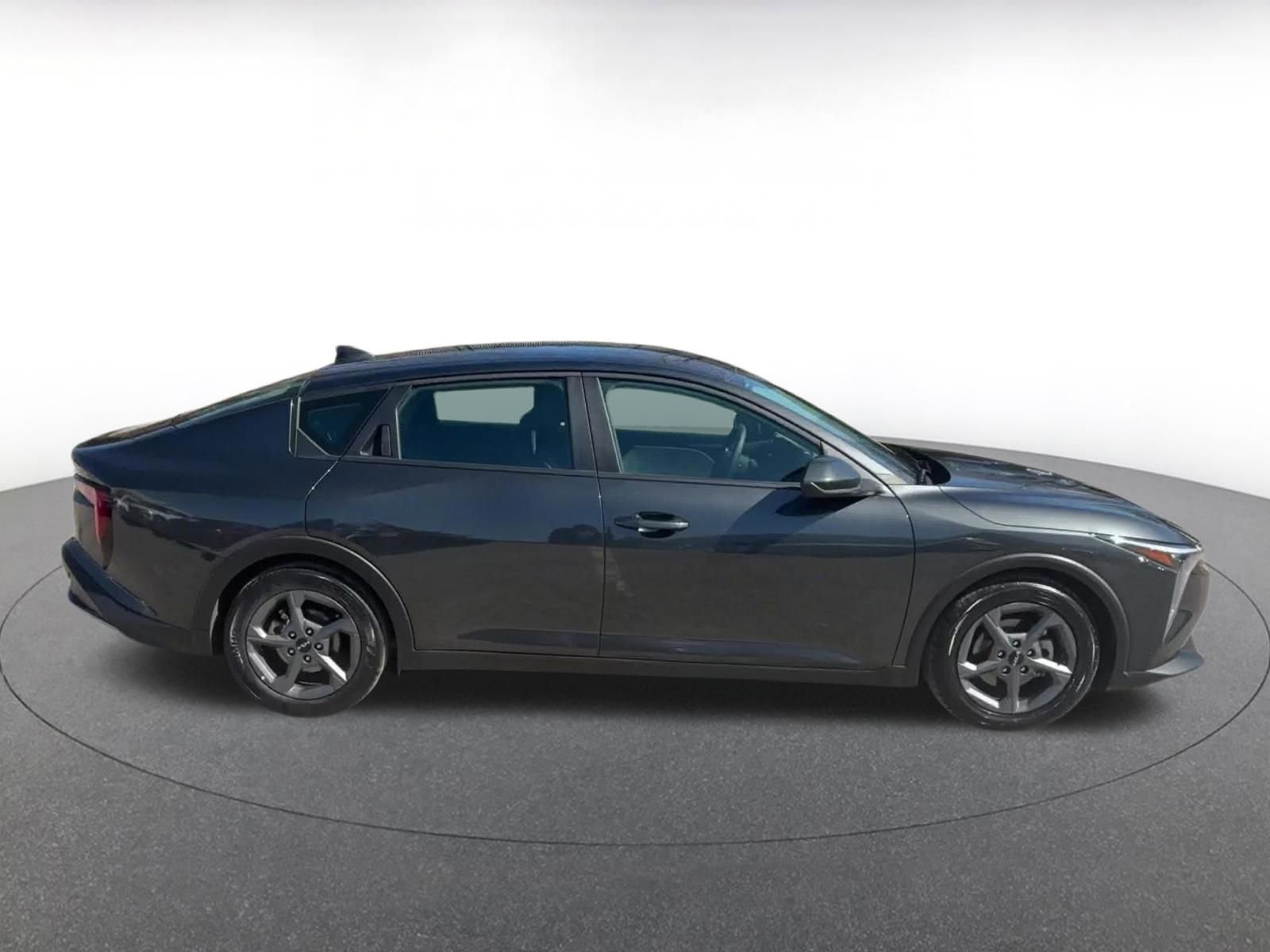 Thumbnail: 2025 Kia K4 - 16