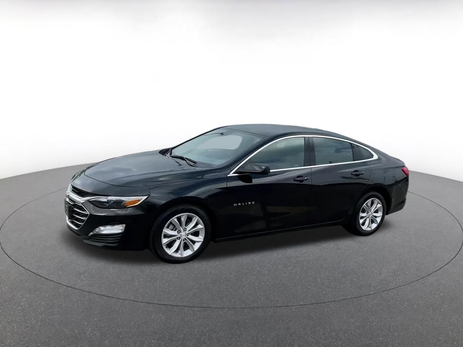 Thumbnail: 2024 Chevrolet Malibu - 7