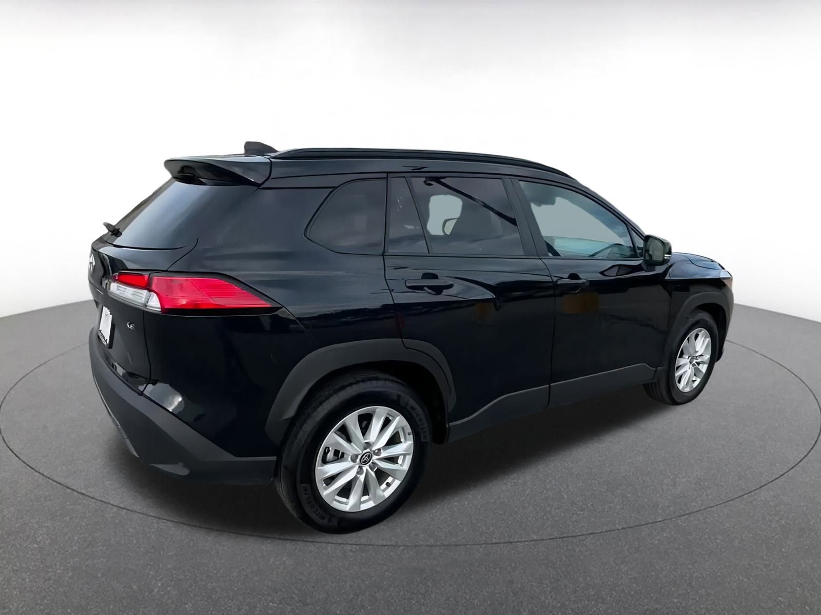 Thumbnail: 2025 Toyota Corolla Cross - 14