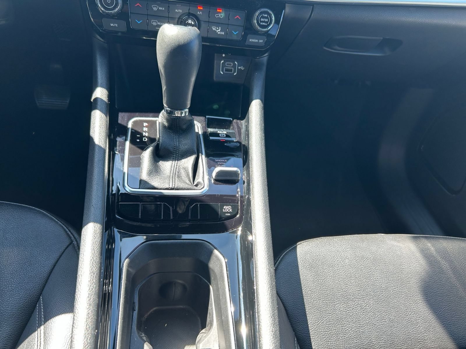 Thumbnail: 2025 Jeep Compass - 35