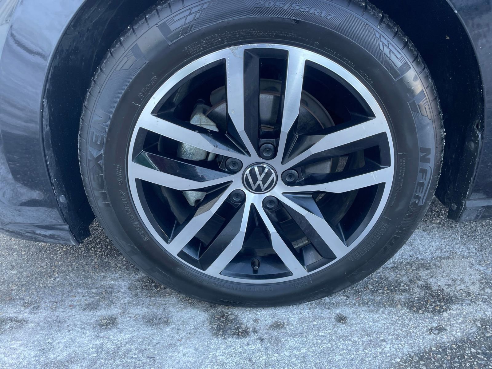 Thumbnail: 2025 Volkswagen Jetta - 30