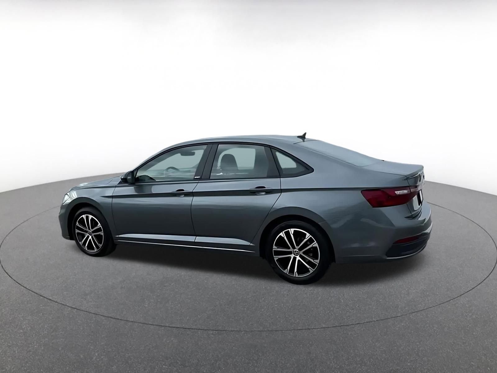 Thumbnail: 2025 Volkswagen Jetta - 10