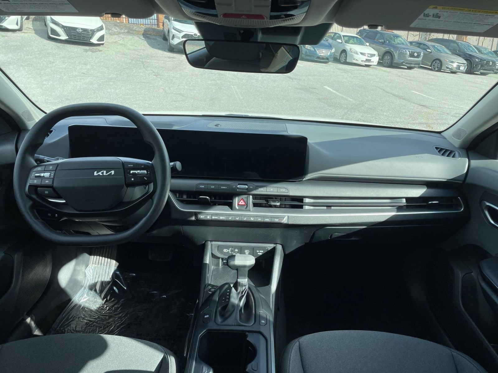 Thumbnail: 2025 Kia K4 - 31