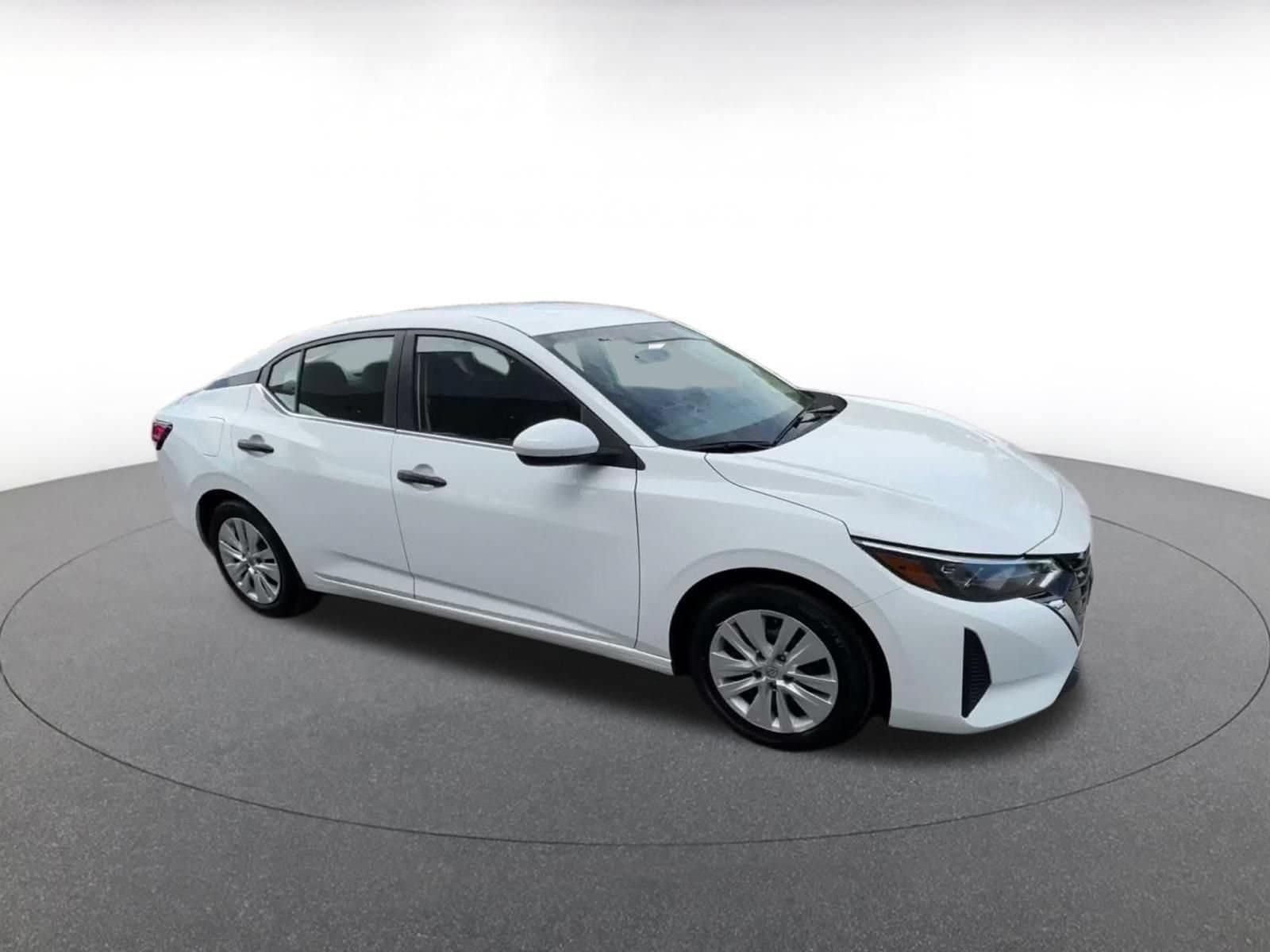 Thumbnail: 2025 Nissan Sentra - 2