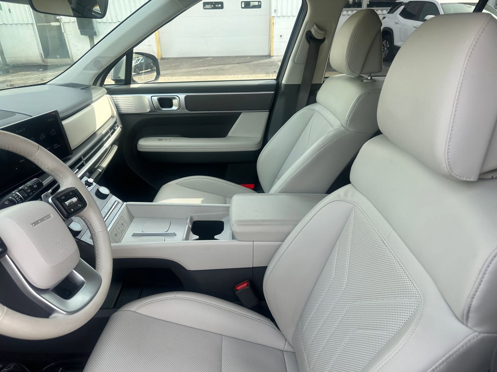 Thumbnail: 2025 Hyundai Santa Fe - 22