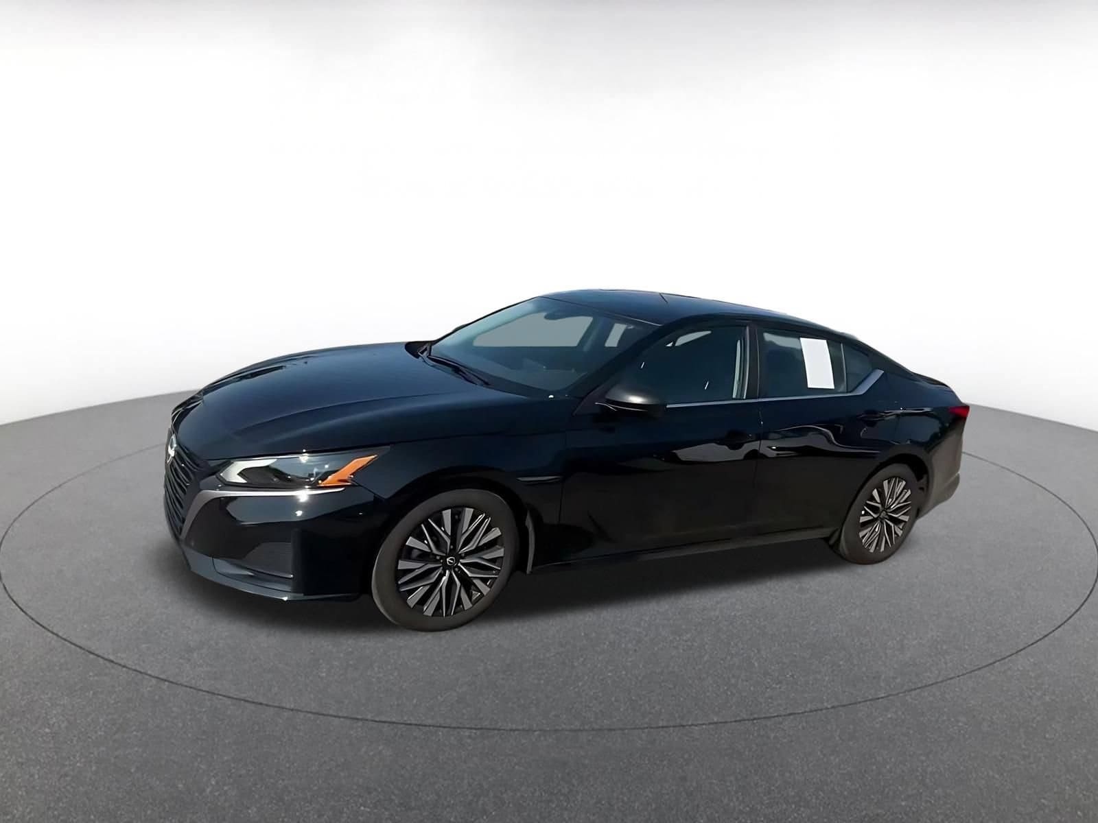 Thumbnail: 2026 Nissan Altima - 8