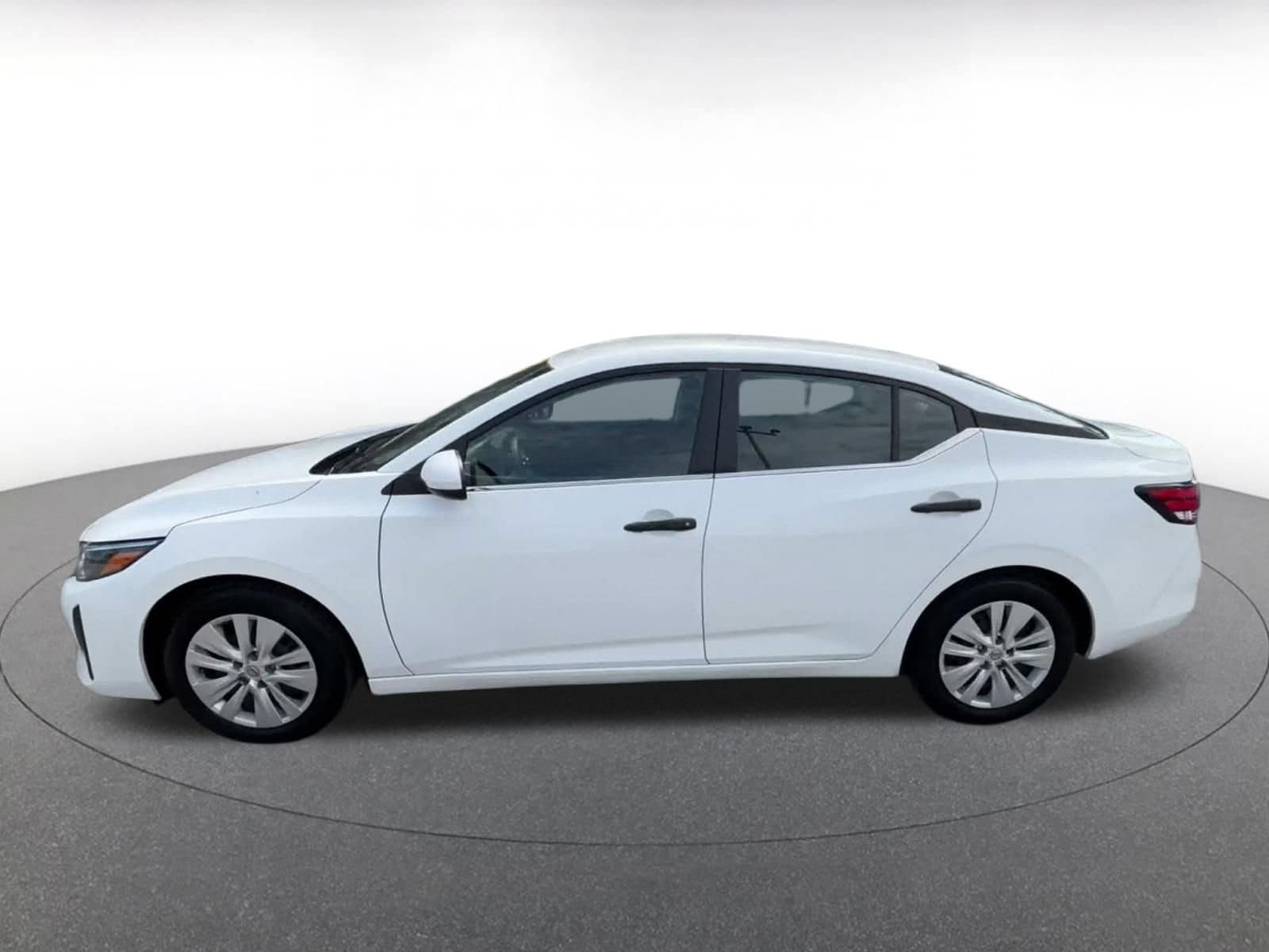Thumbnail: 2025 Nissan Sentra - 8