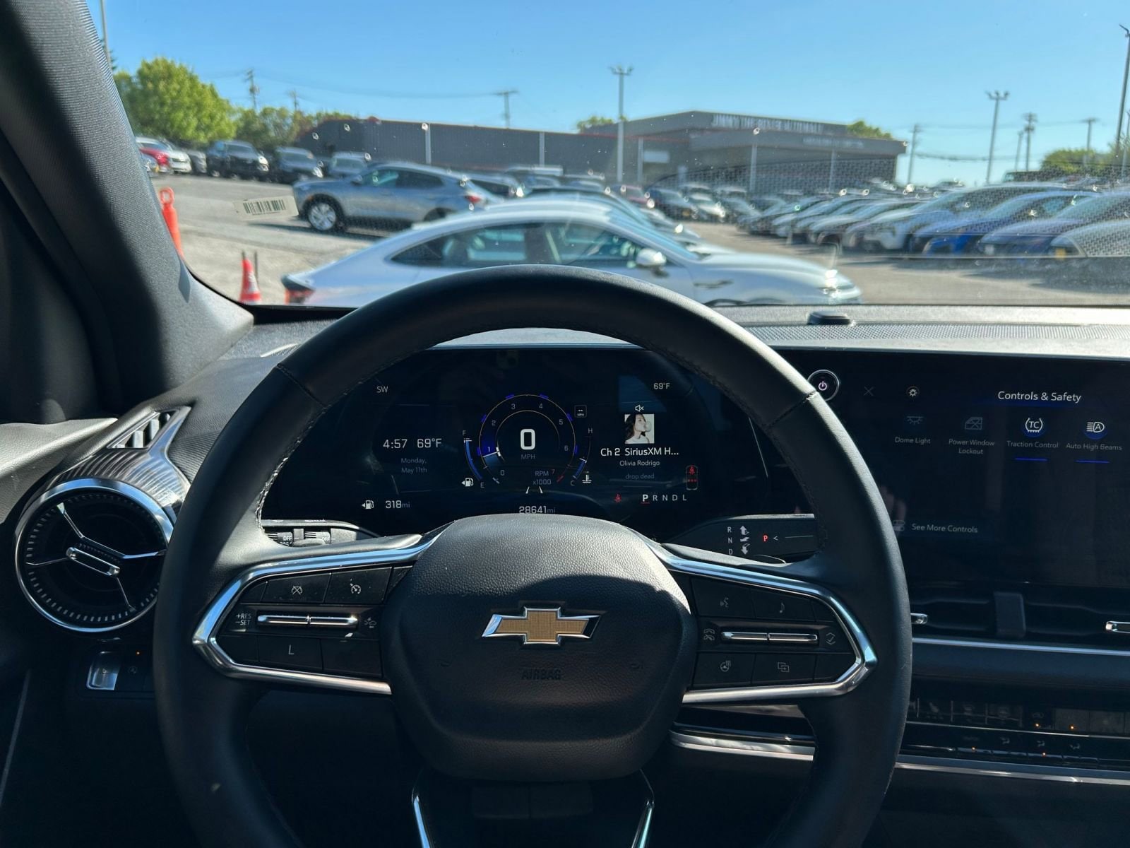 Thumbnail: 2025 Chevrolet Equinox - 29