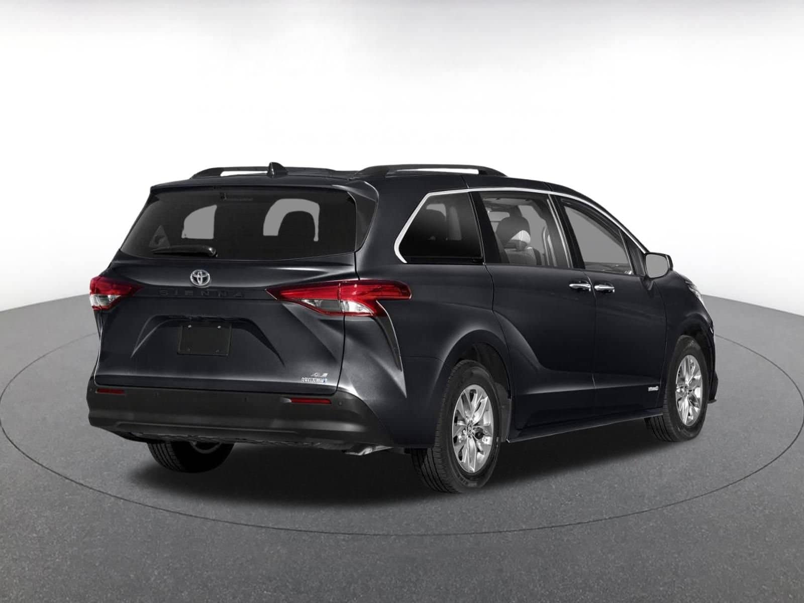Thumbnail: 2024 Toyota Sienna - 2
