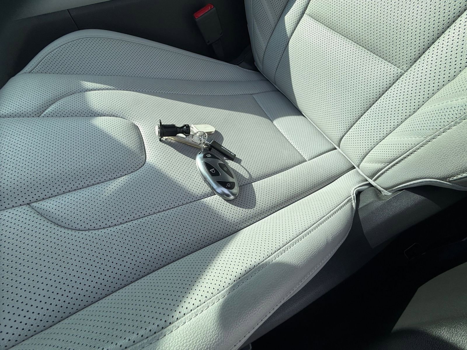 Thumbnail: 2025 Hyundai Elantra - 22