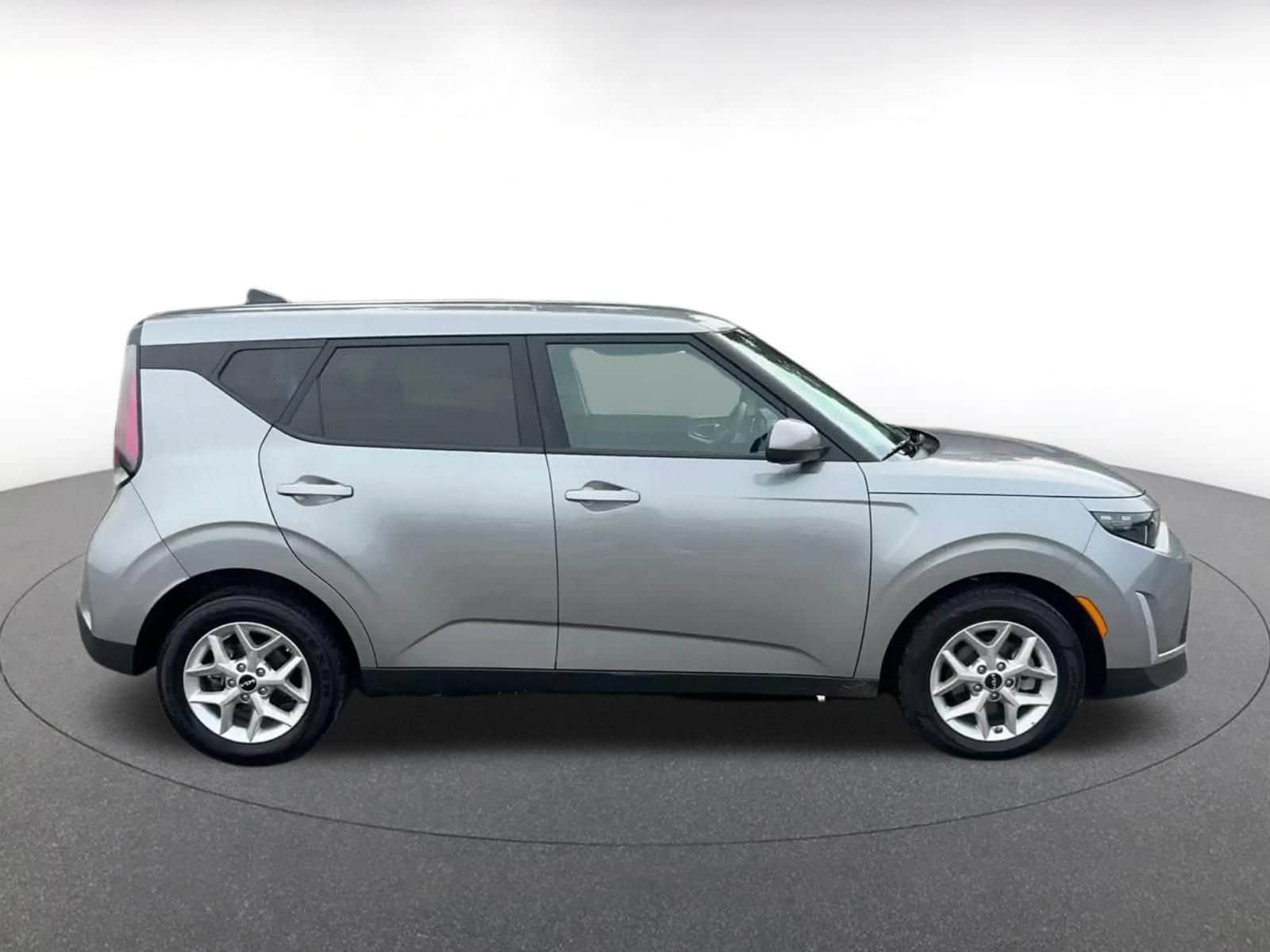 Thumbnail: 2025 Kia Soul - 13