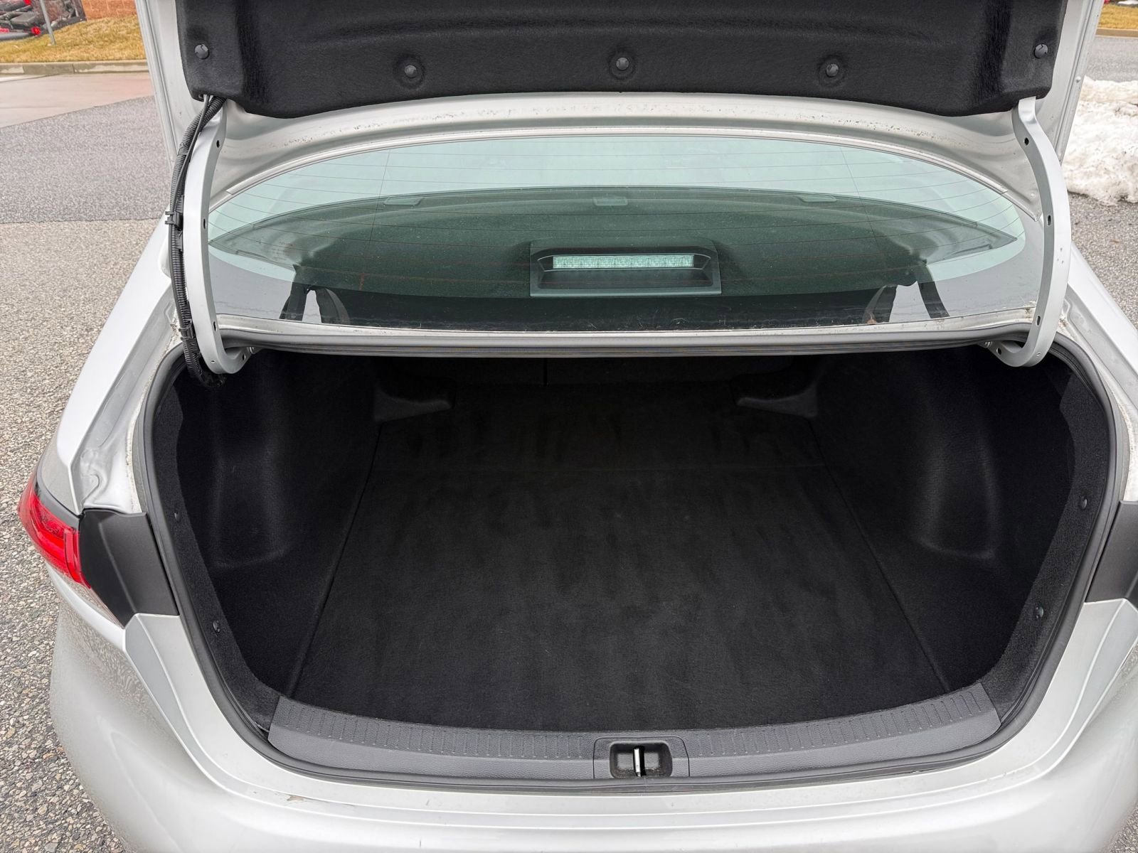 Thumbnail: 2025 Toyota Corolla - 31