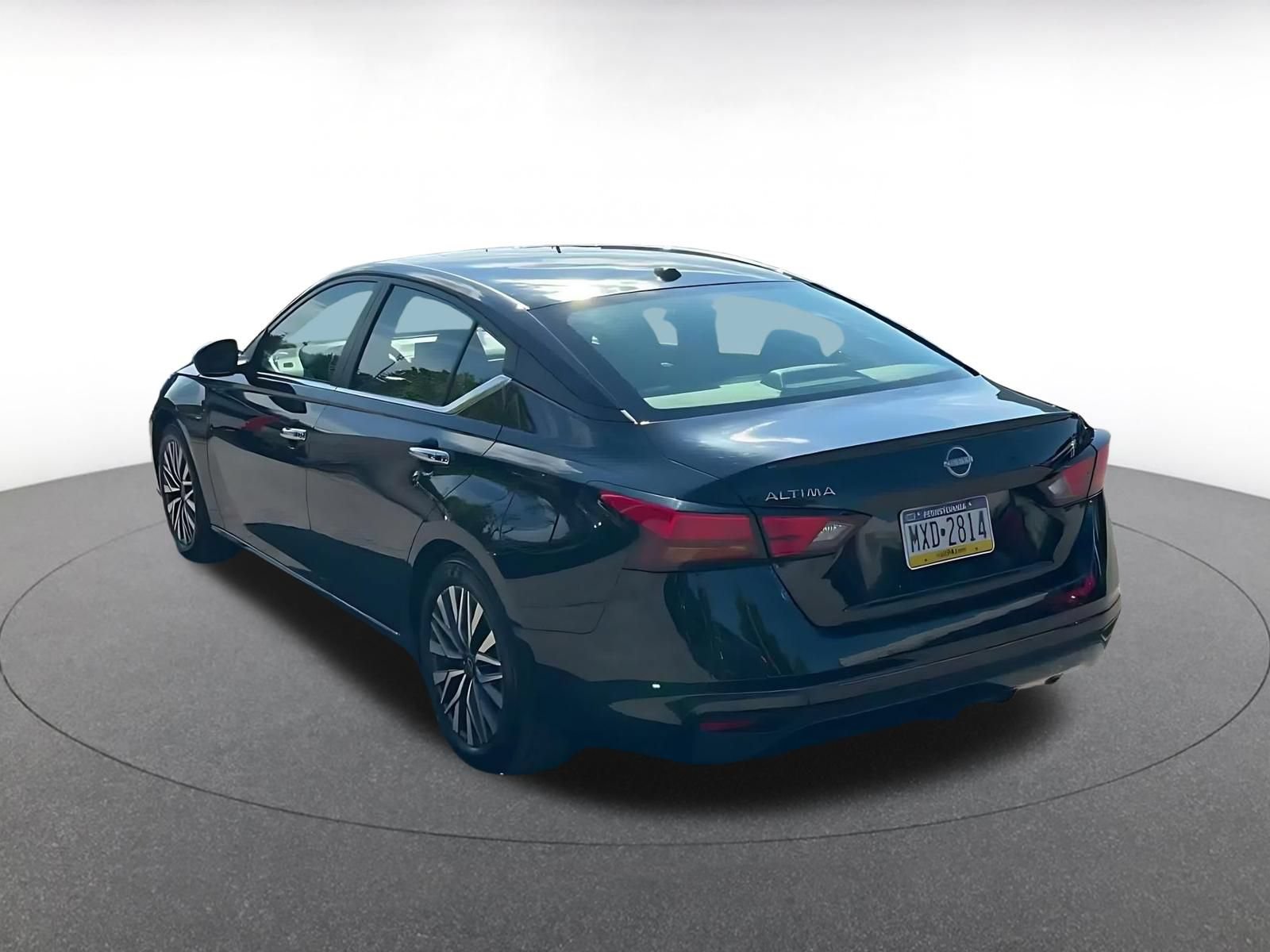Thumbnail: 2025 Nissan Altima - 10
