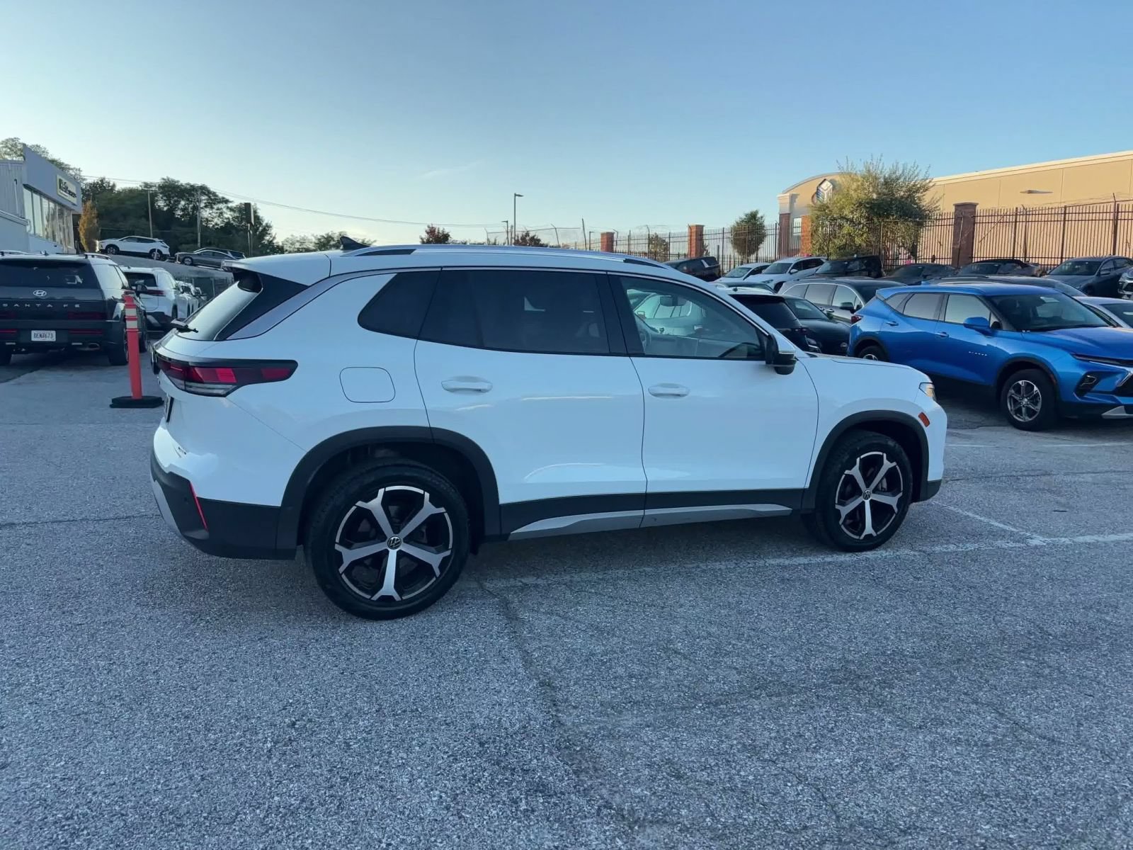 Thumbnail: 2026 Volkswagen Tiguan - 14