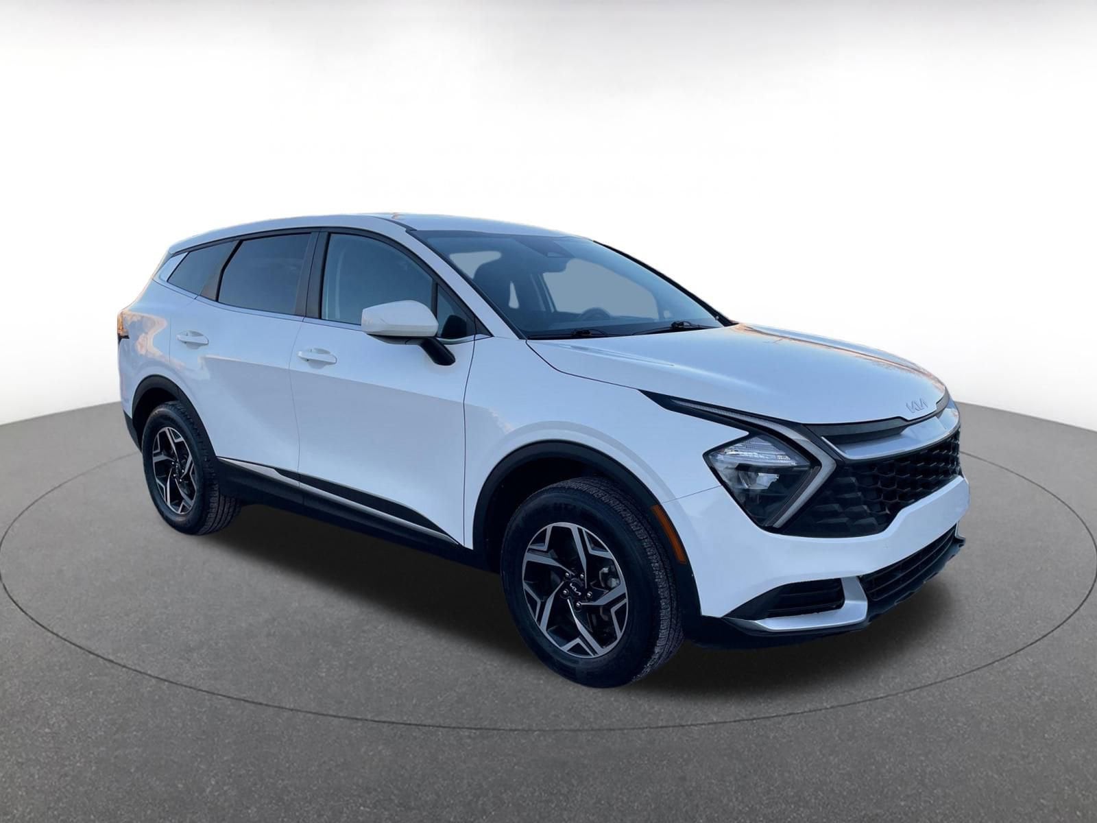 Thumbnail: 2023 Kia Sportage - 1