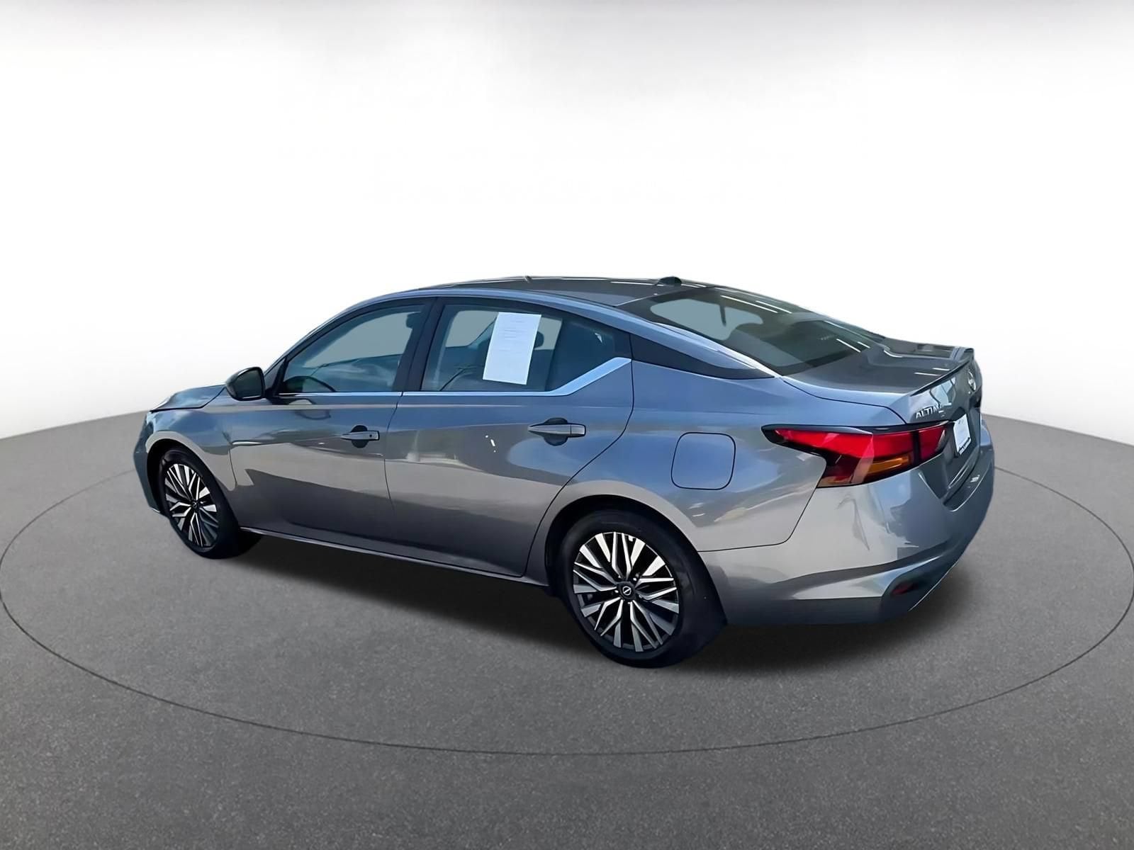 Thumbnail: 2026 Nissan Altima - 9