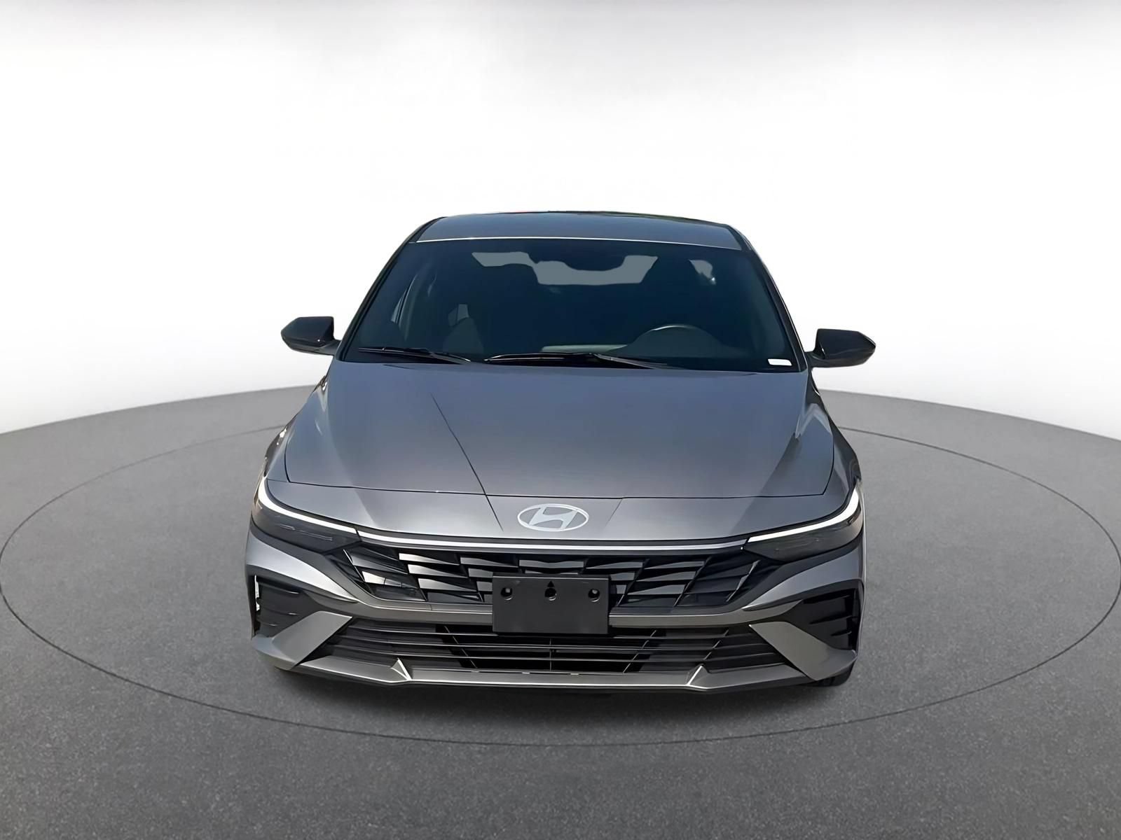 Thumbnail: 2026 Hyundai Elantra - 4