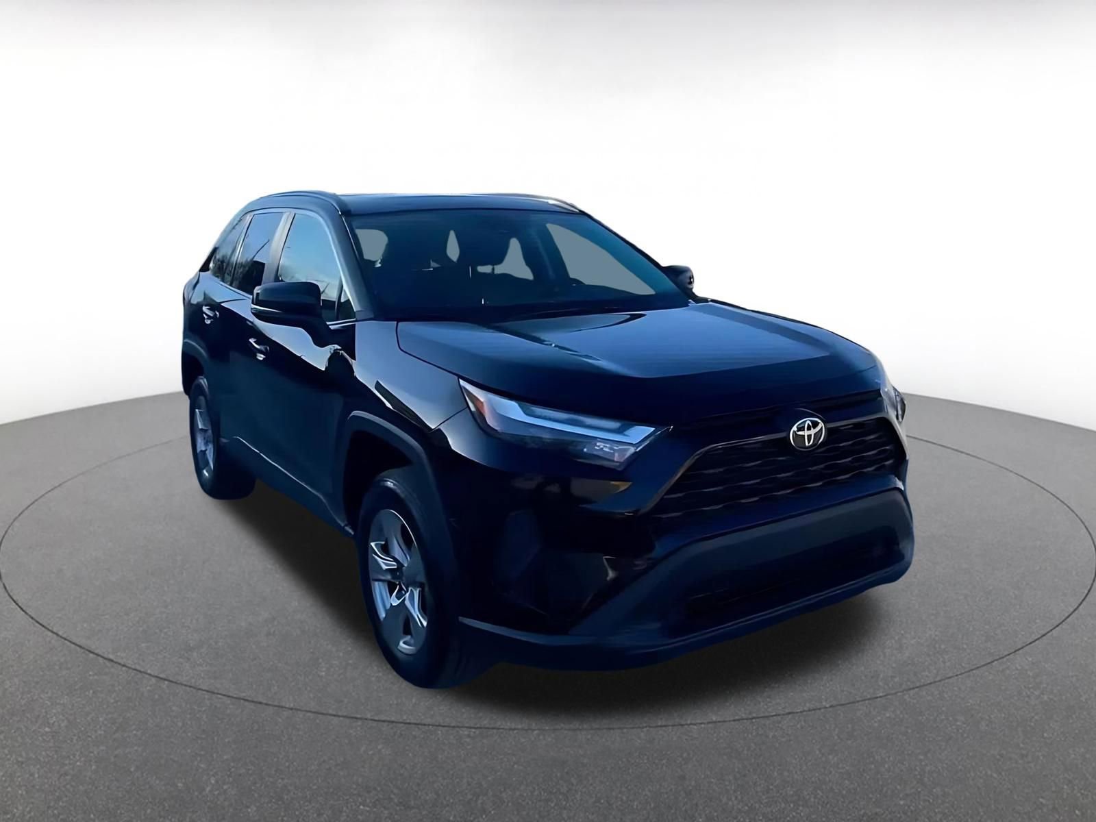 Thumbnail: 2025 Toyota RAV4 - 3