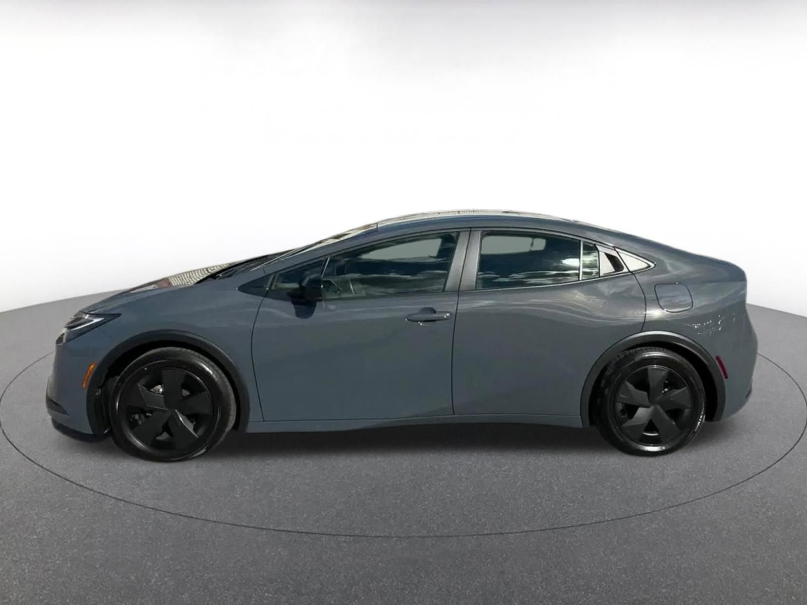 Thumbnail: 2025 Toyota Prius - 8