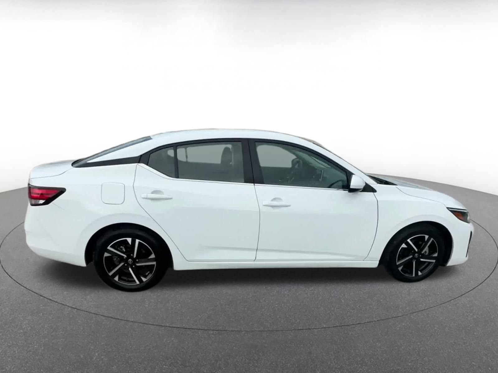 Thumbnail: 2024 Nissan Sentra - 16