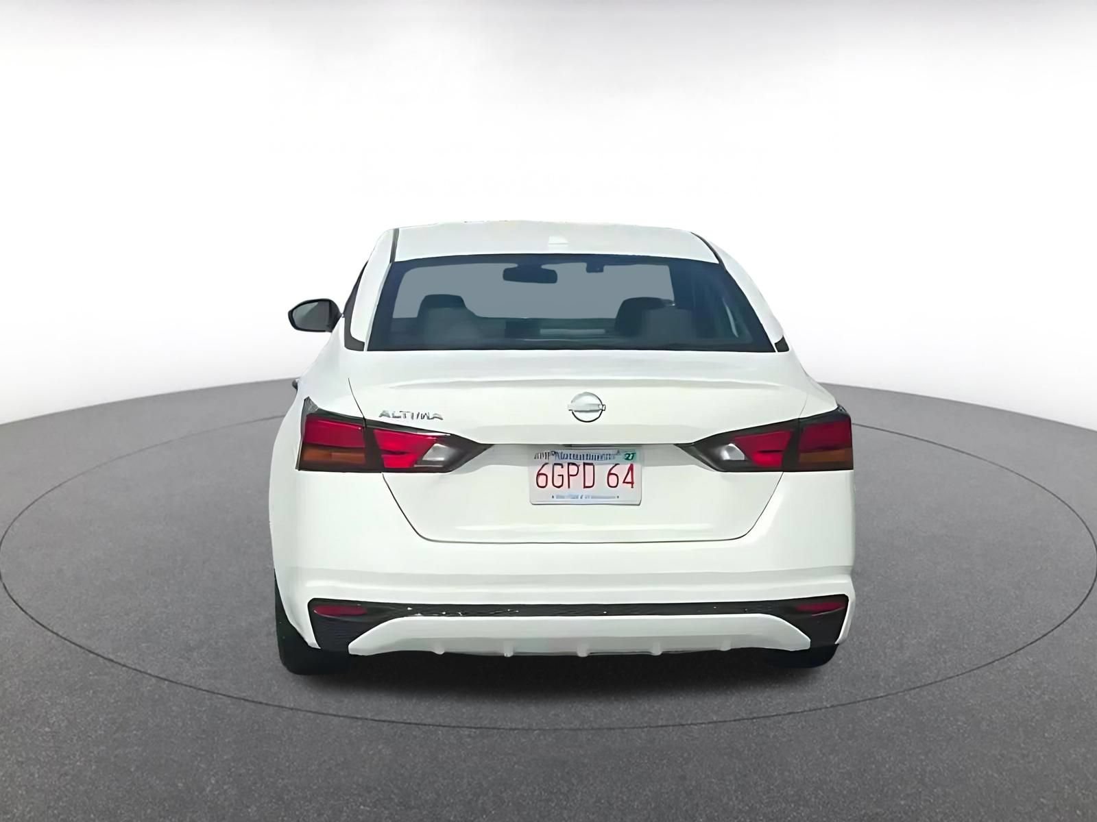 Thumbnail: 2025 Nissan Altima - 12