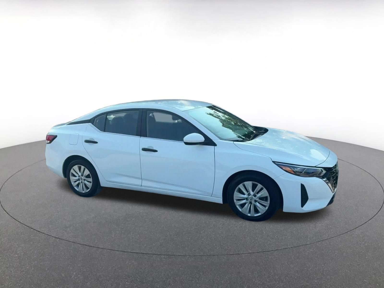 Thumbnail: 2025 Nissan Sentra - 2