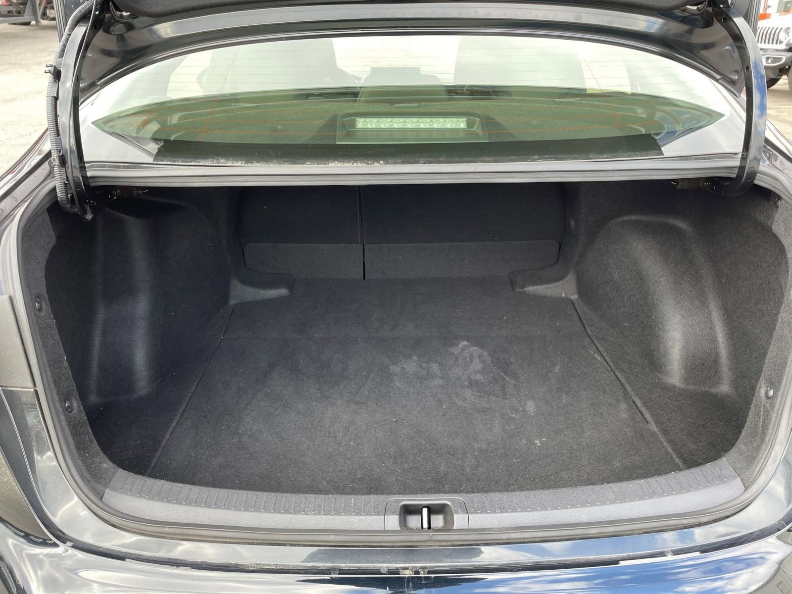 Thumbnail: 2025 Toyota Corolla - 29