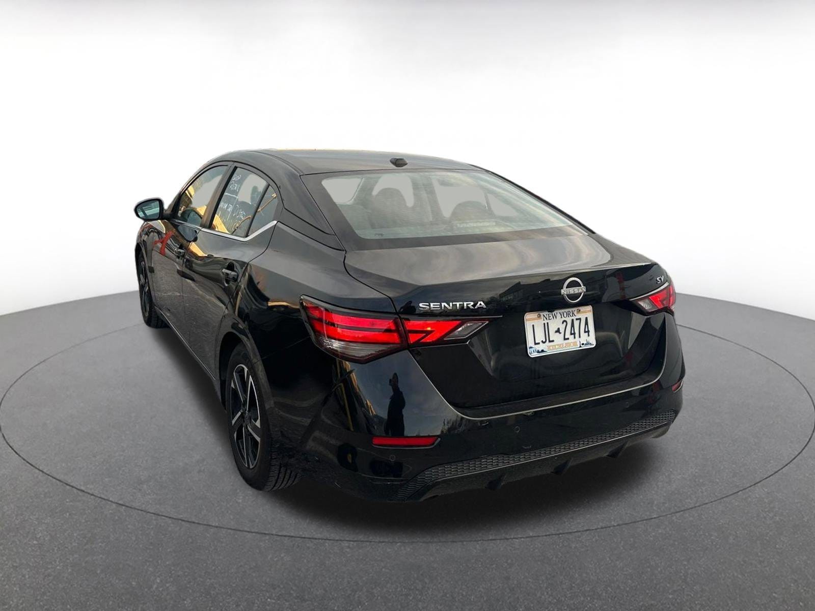 Thumbnail: 2024 Nissan Sentra - 3