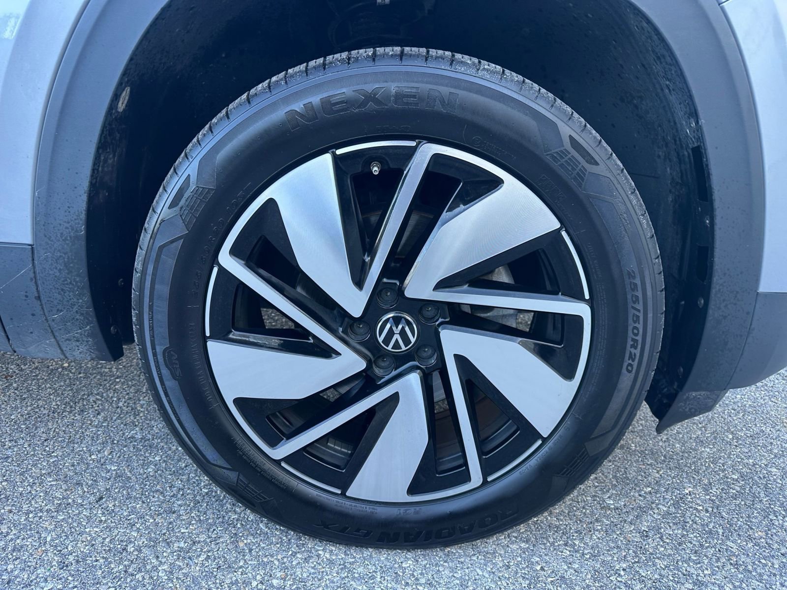 Thumbnail: 2025 Volkswagen Atlas - 30