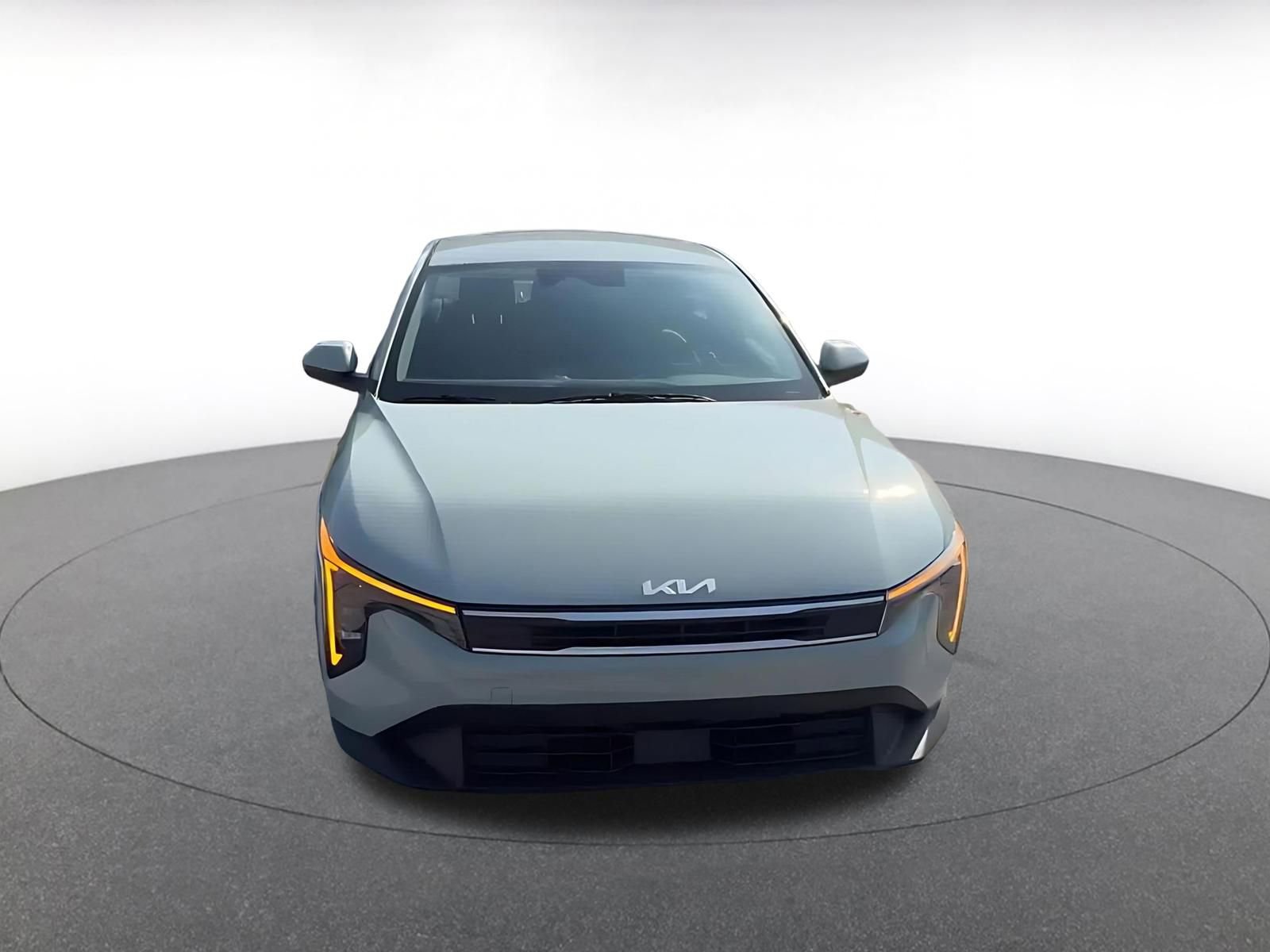 Thumbnail: 2025 Kia K4 - 4