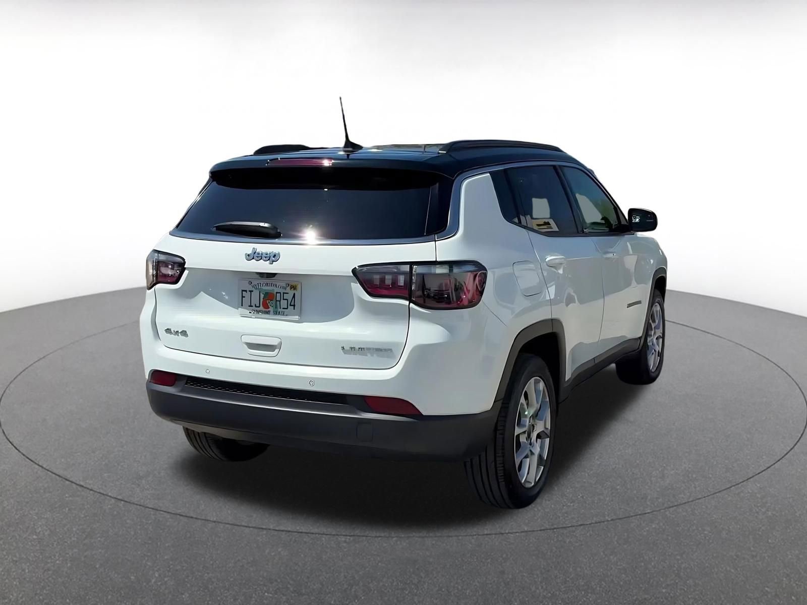 Thumbnail: 2025 Jeep Compass - 14