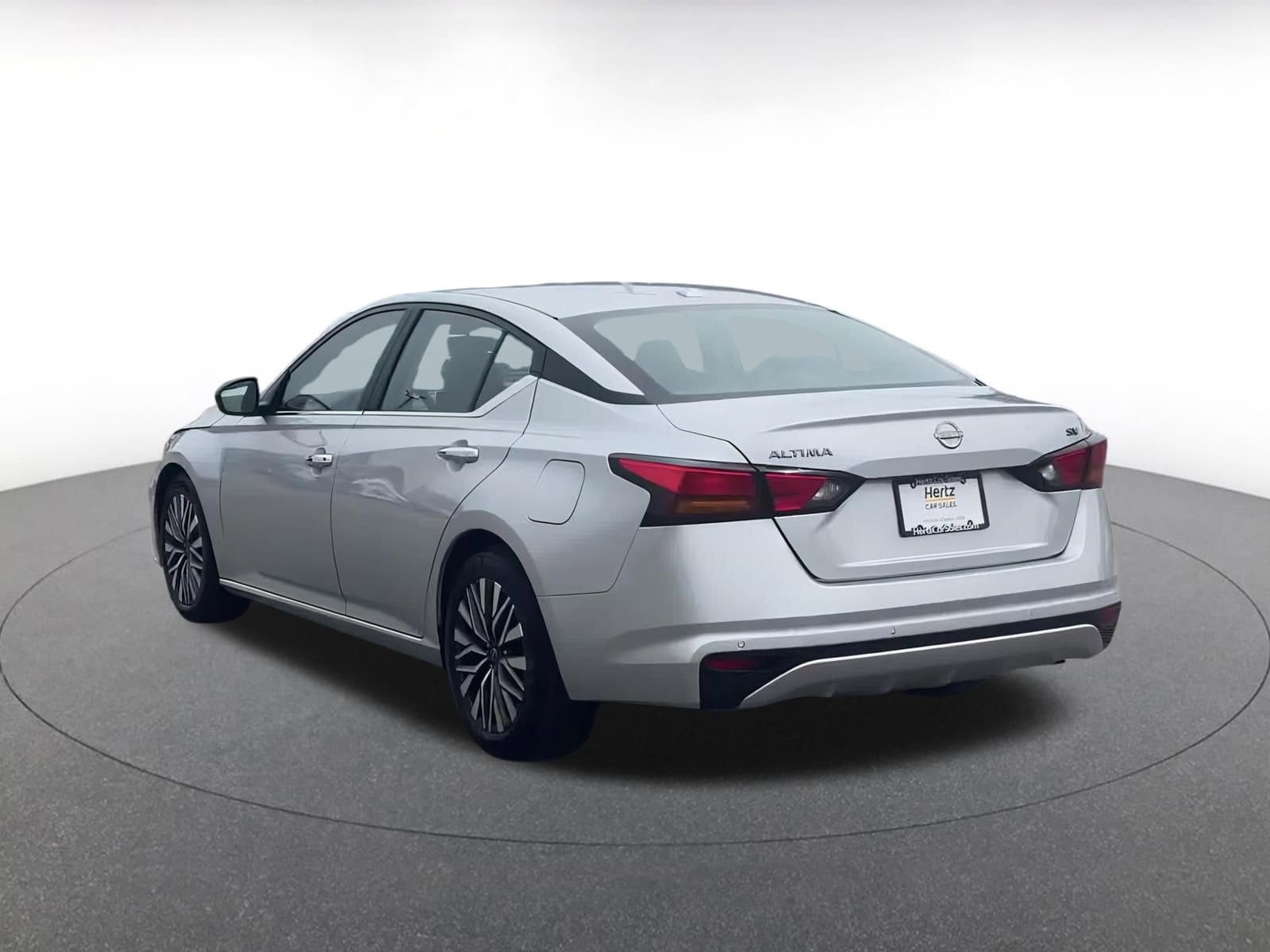 Thumbnail: 2024 Nissan Altima - 11