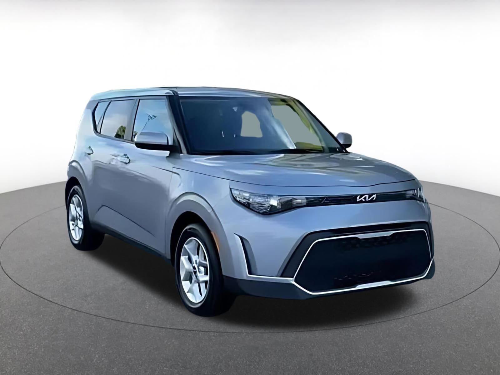 Thumbnail: 2025 Kia Soul - 3