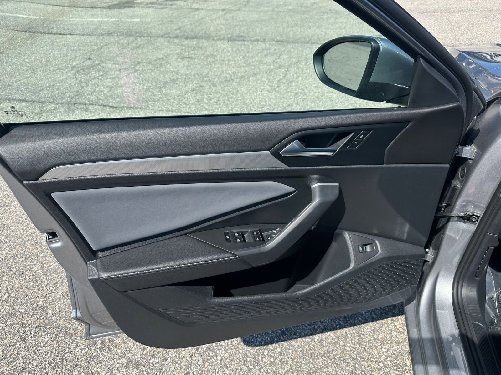 Thumbnail: 2025 Volkswagen Jetta - 20